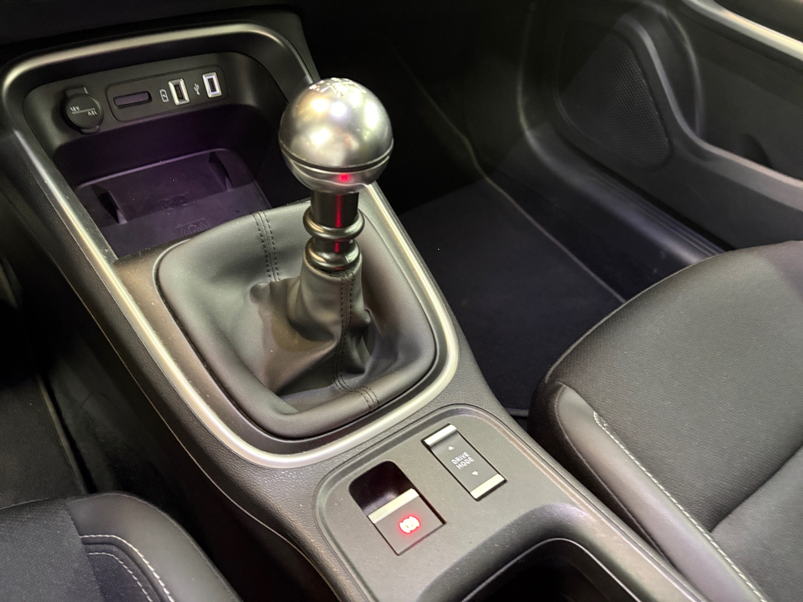 Avenger 1.2 turbo Summit fwd 100cv - immagine 9