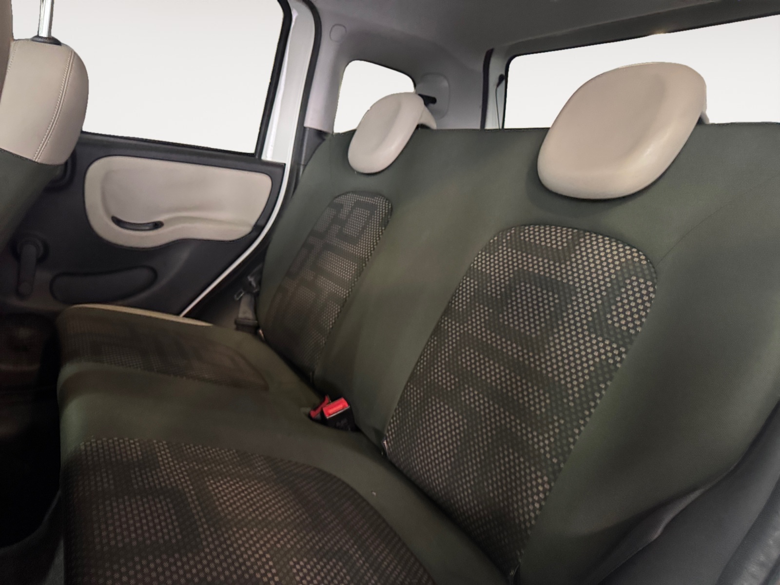 Panda 1.3 mjt 16v 4x4 75cv - immagine 11