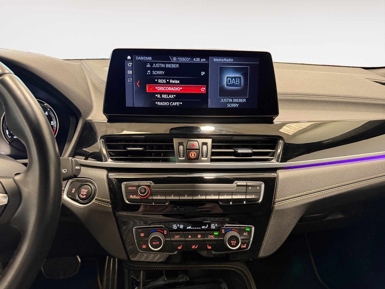 X2 sdrive18d Msport X auto - immagine 10