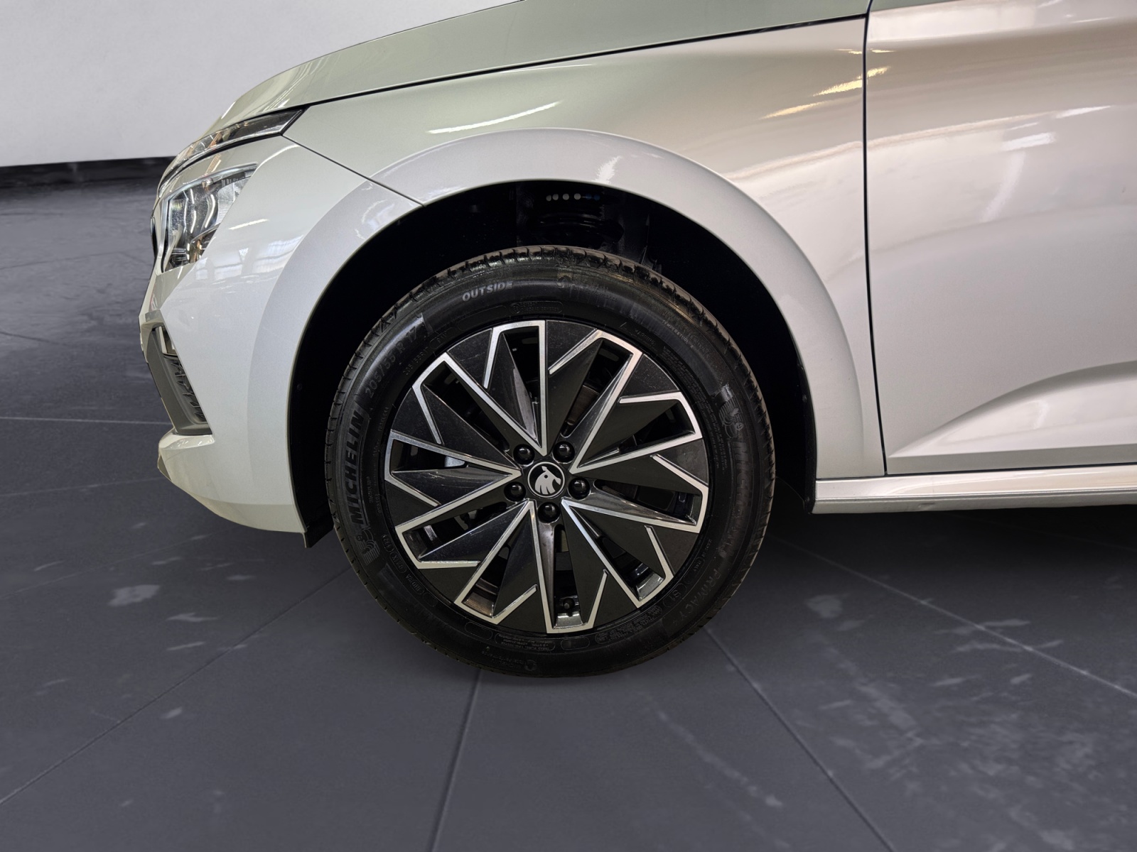 Kamiq Black Dots 1,0 TSI 85 kW (115 CV) 6 marce - manuale - immagine 15
