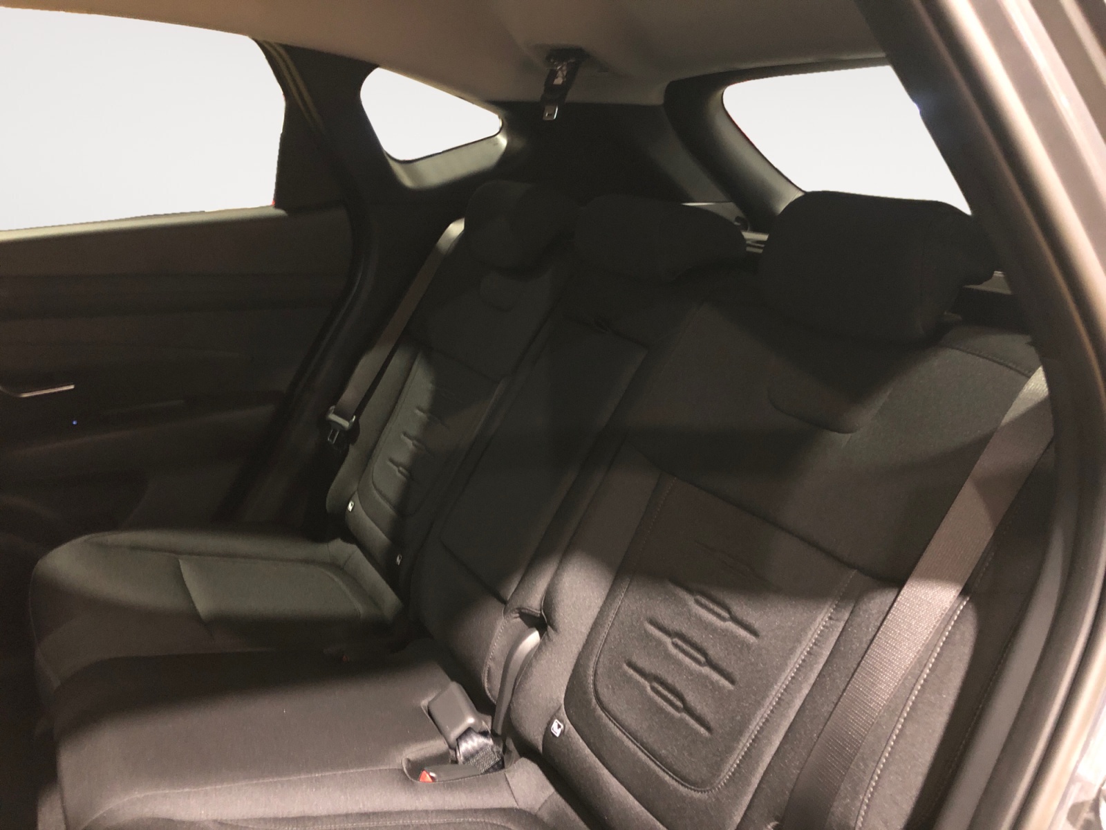 TUCSON PE 1.6TGDI MT 48V BUSINESS - immagine 11