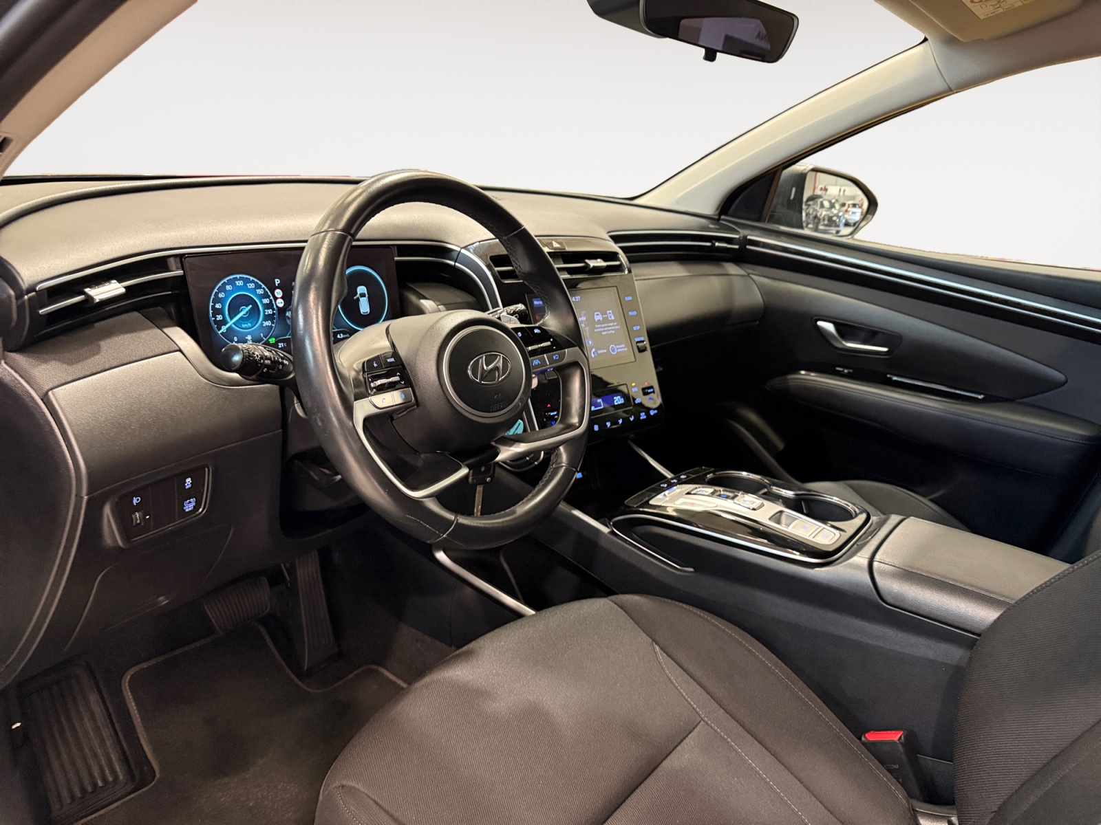 Tucson 1.6 hev Xline 2wd auto - immagine 6