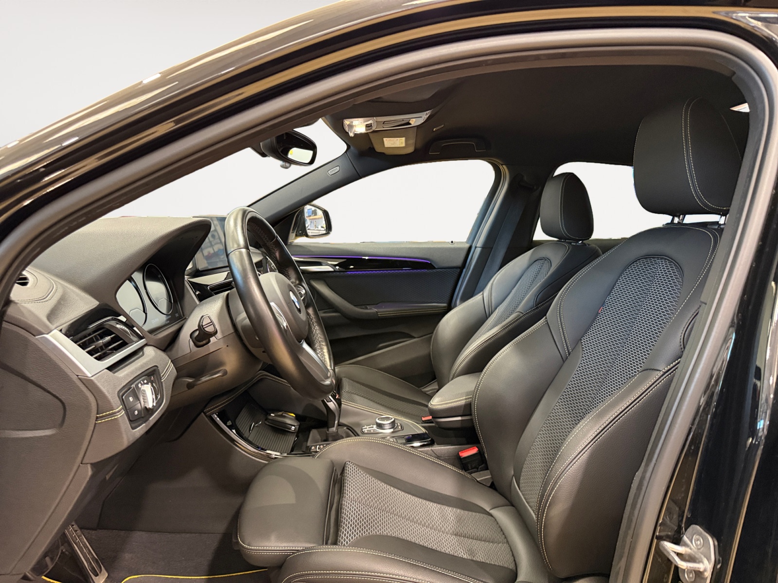 X2 sdrive18d Msport X auto - immagine 7