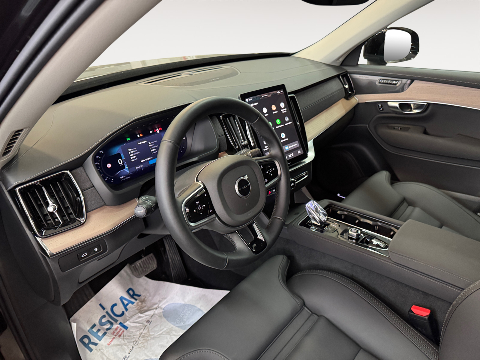 XC90 2.0 t8 phev Plus Dark awd 7 POSTI auto IVA ESPOSTA - immagine 6