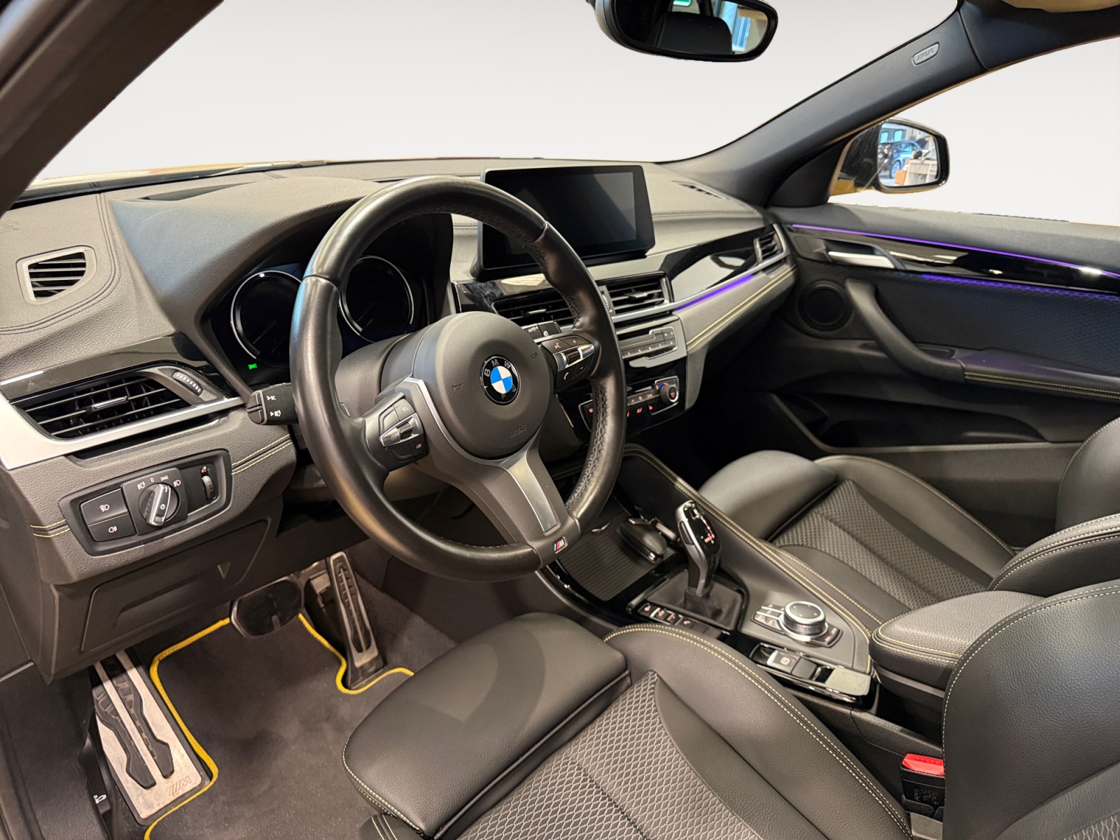 X2 sdrive18d Msport X auto - immagine 6