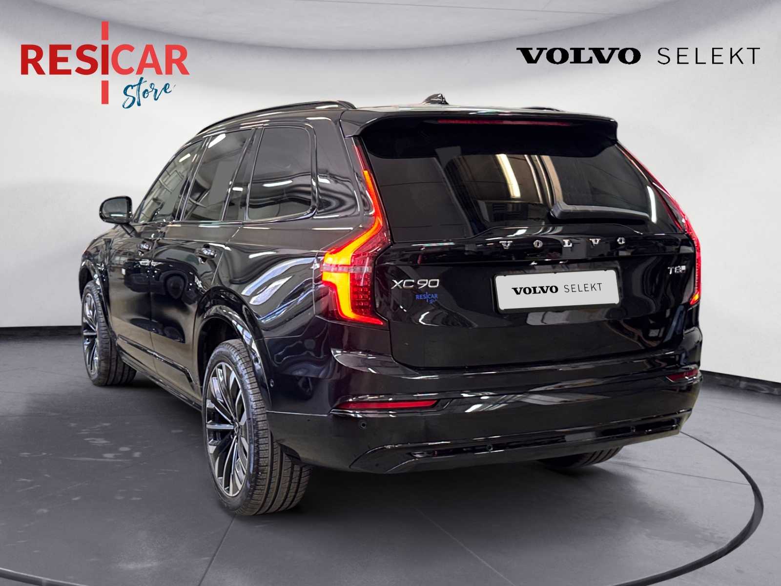 XC90 2.0 t8 phev Plus Dark awd 7 POSTI auto IVA ESPOSTA - immagine 4