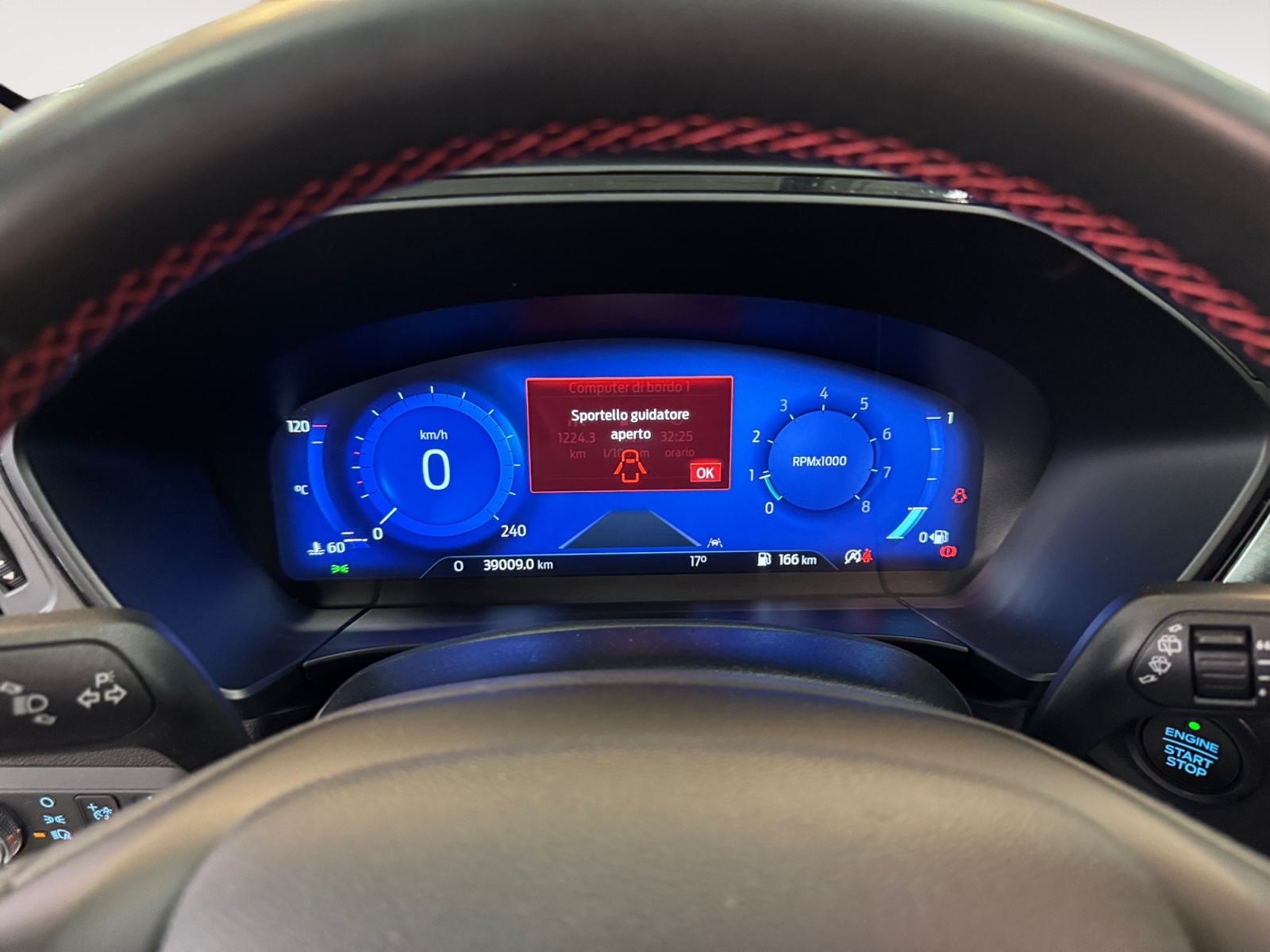 Kuga 1.5 ecoboost ST-Line 2wd 150cv - immagine 8