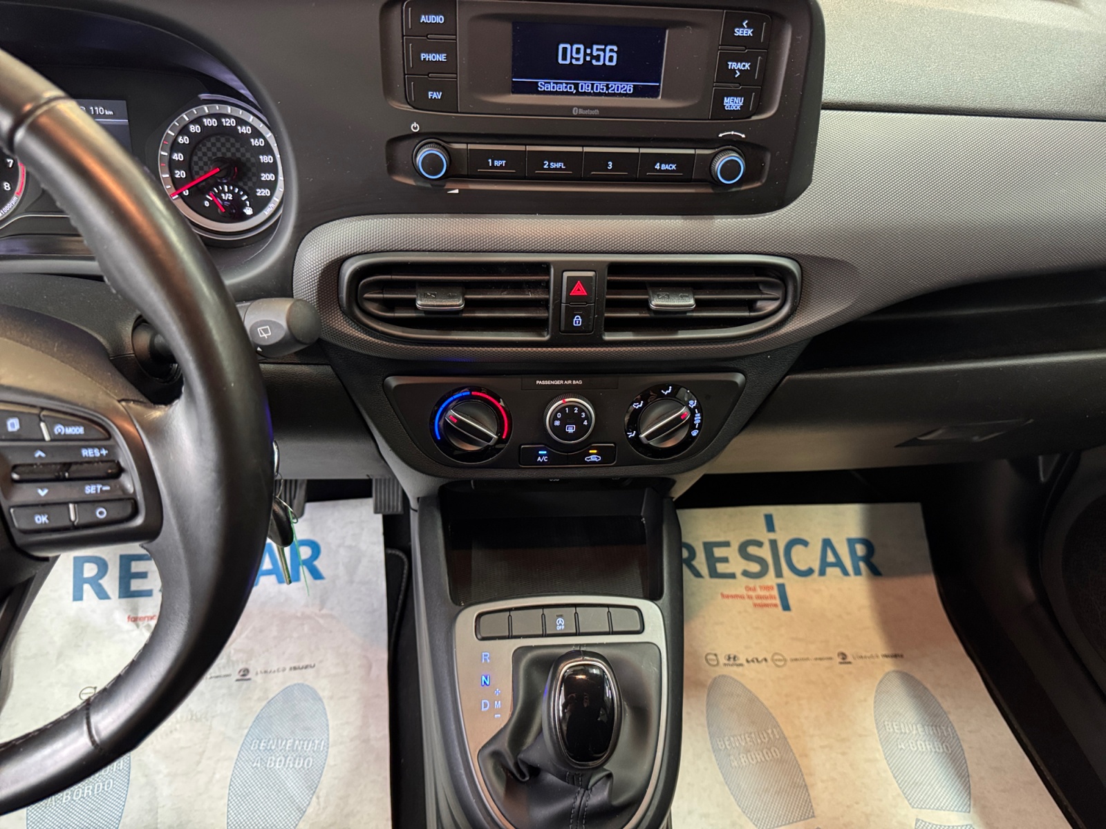 i10 1.0 mpi Tech Connect Pack at - immagine 9
