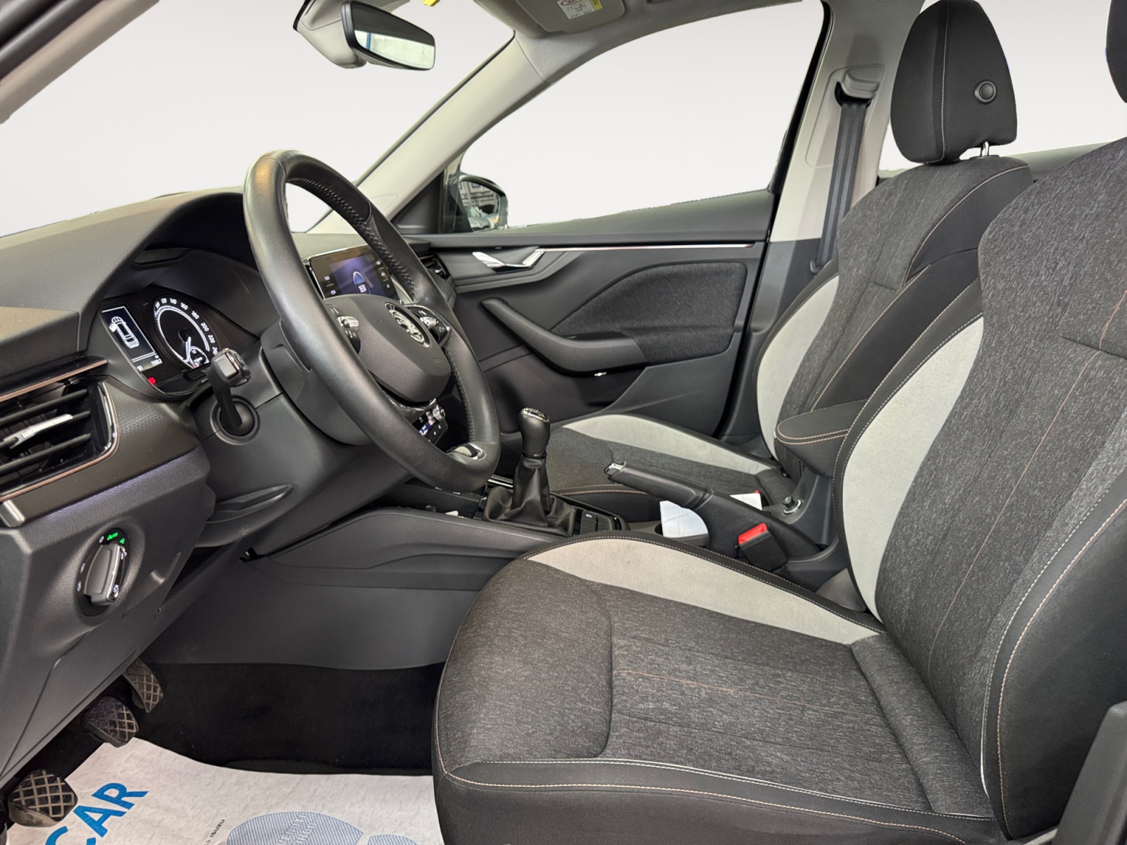 Kamiq 1.0 tsi Black Dots 95cv - immagine 7