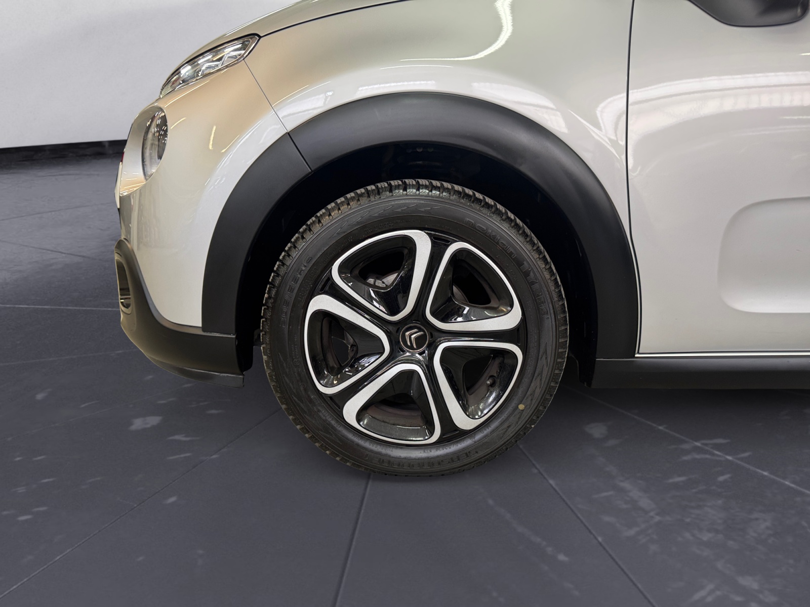 C3 1.2 puretech Shine 82cv IDONEA NEOPATENTATO - immagine 15