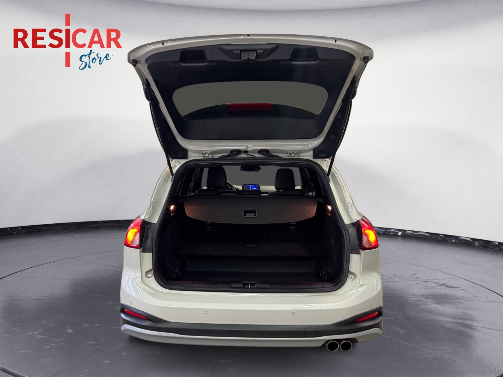 Focus Active SW 1.5 ecoblue s&s 120cv - immagine 14