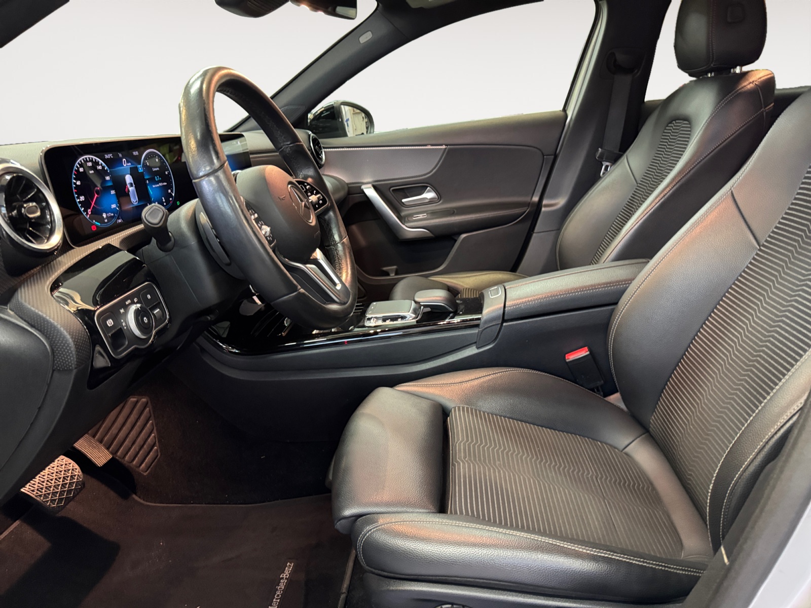 A 180 d Sport auto - immagine 7