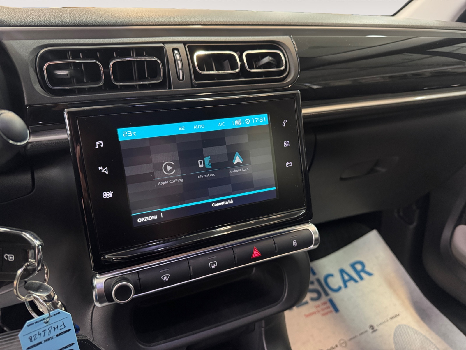 C3 1.2 puretech Shine 82cv IDONEA NEOPATENTATO - immagine 10