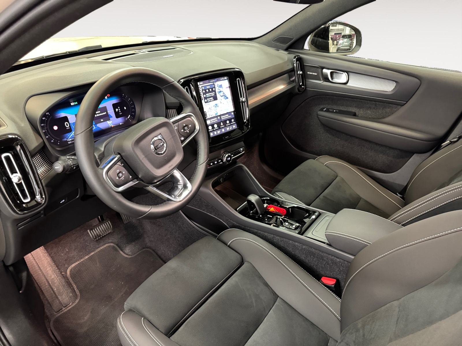 XC40 Ultra Dark B3 AUT - immagine 6