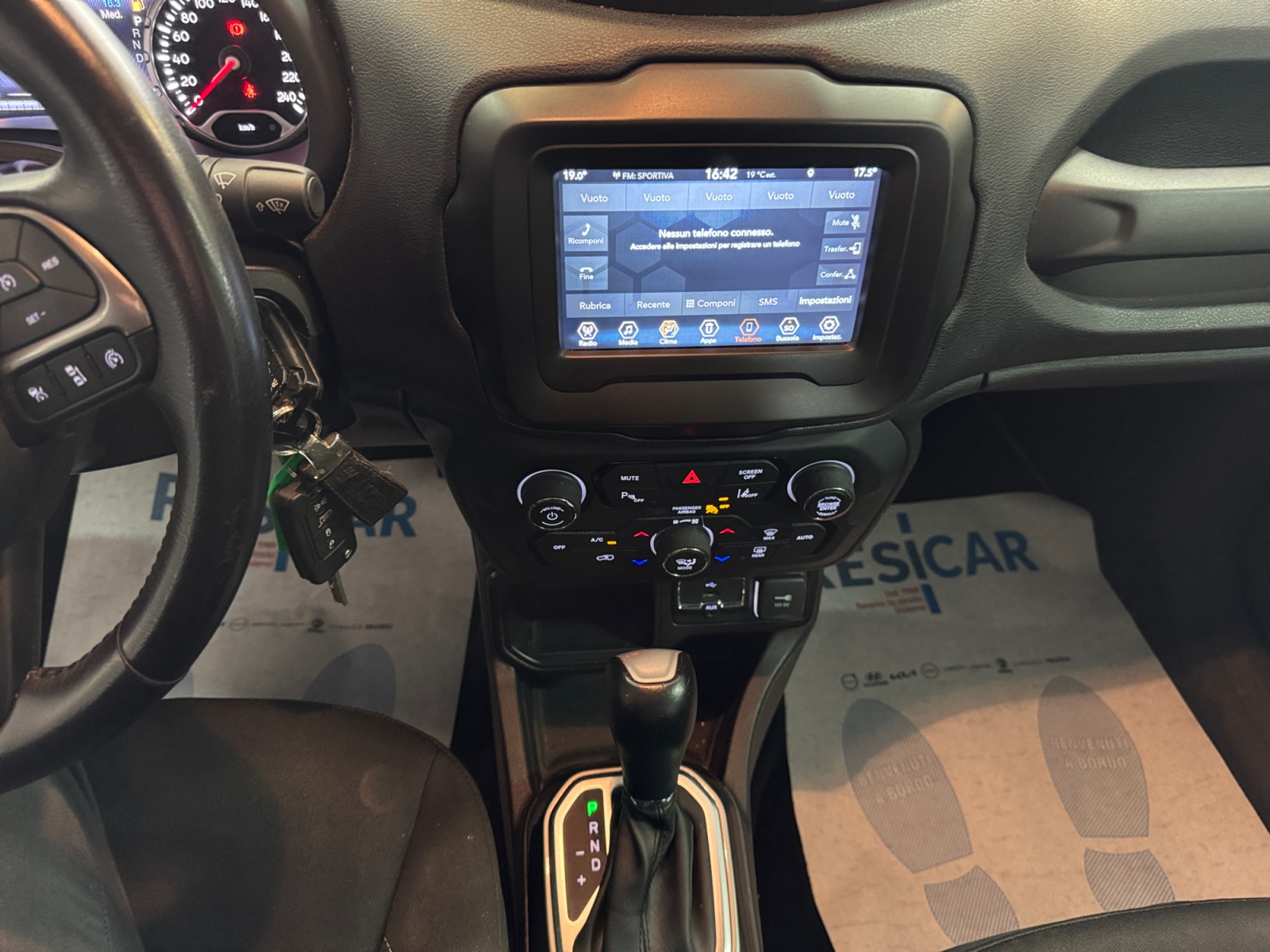 Renegade 1.6 mjt Limited 2wd 120cv ddct - immagine 9