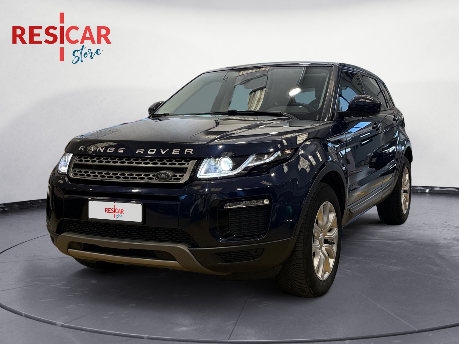 Range Rover Evoque 2.0d i4 mhev R-Dynamic SE awd 150cv auto - immagine 3