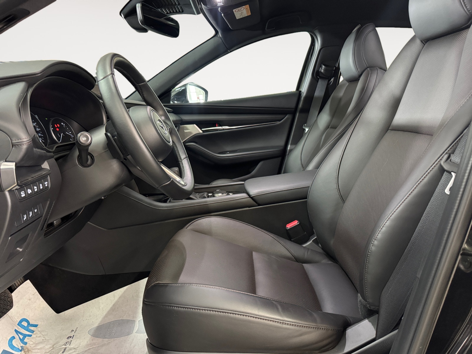 MAZDA3 2025 5HB 2.5L E-SKYACTIV G 140CV 6AT FWD TAKUMI - immagine 7