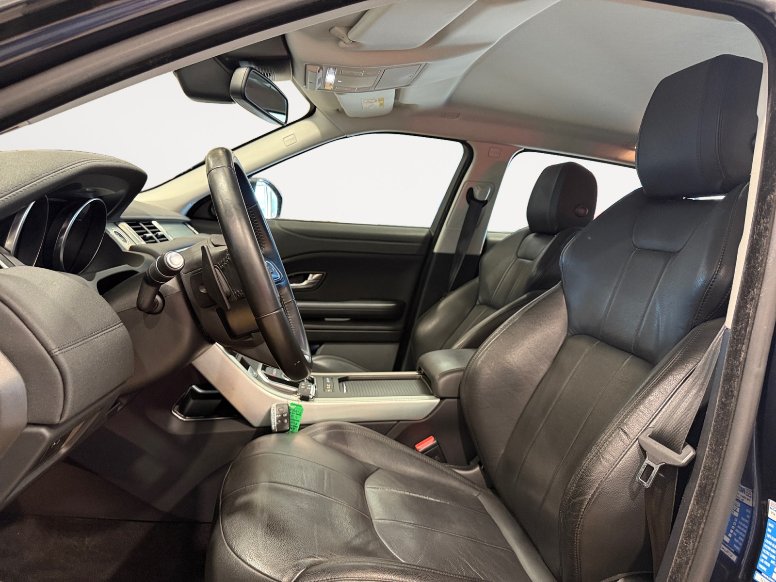 Range Rover Evoque 2.0d i4 mhev R-Dynamic SE awd 150cv auto - immagine 7