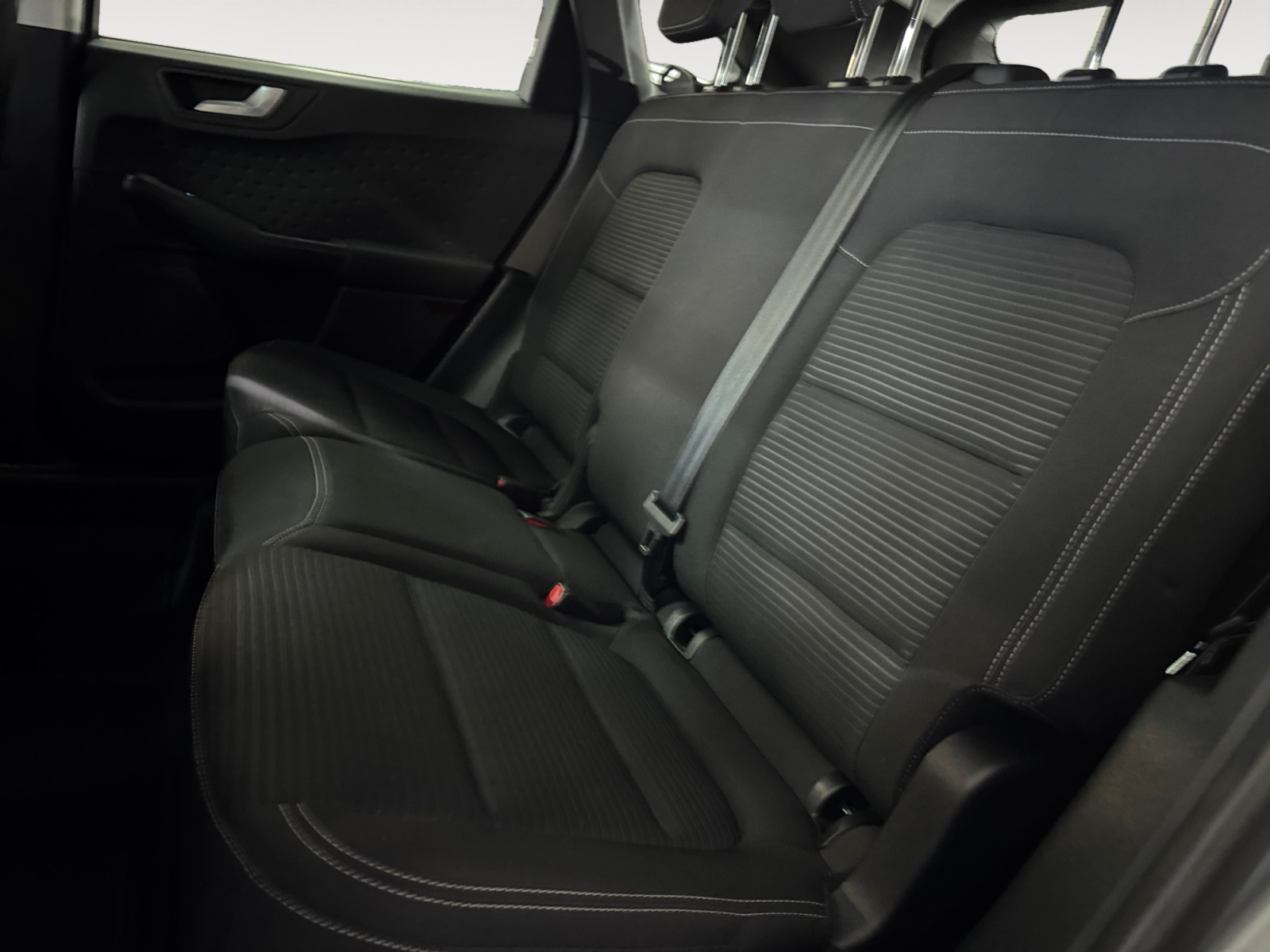 Kuga 2.5 phev Titanium 2wd 225cv e-shifter - immagine 11