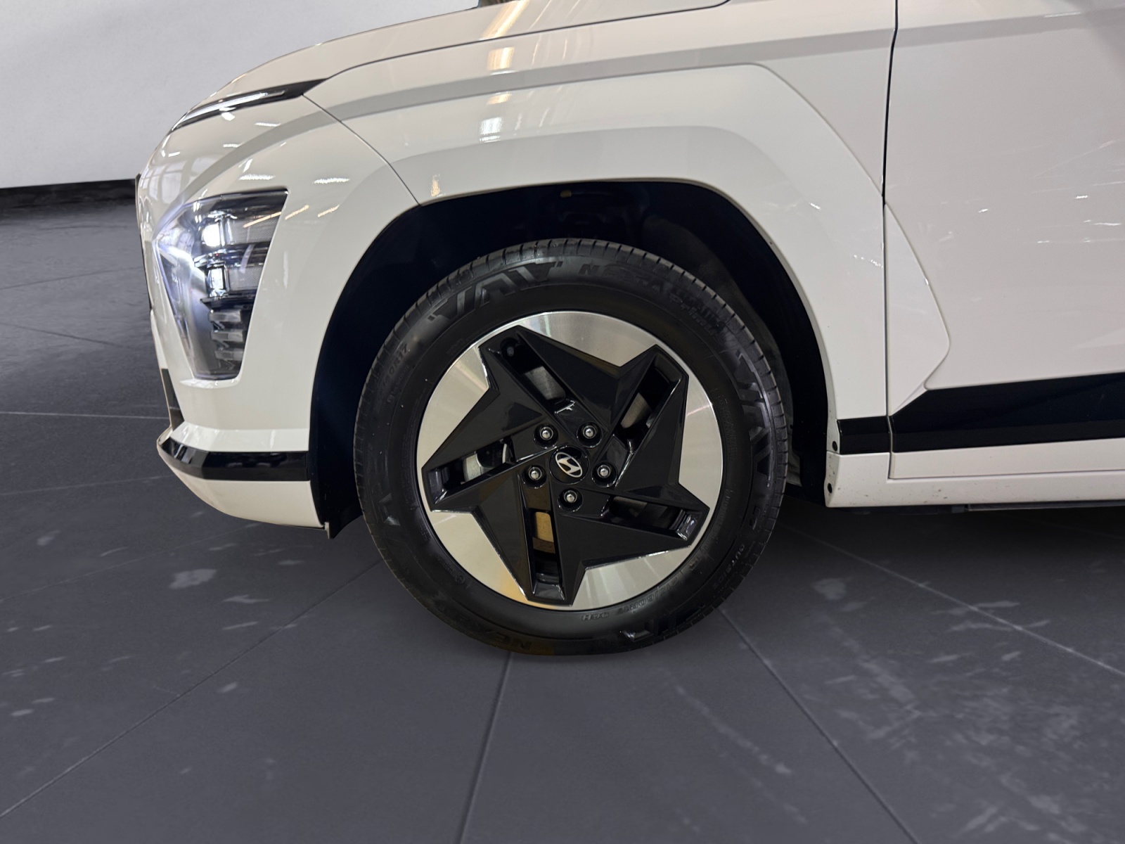 KONA EV 48,4 KWH XLINE - immagine 15