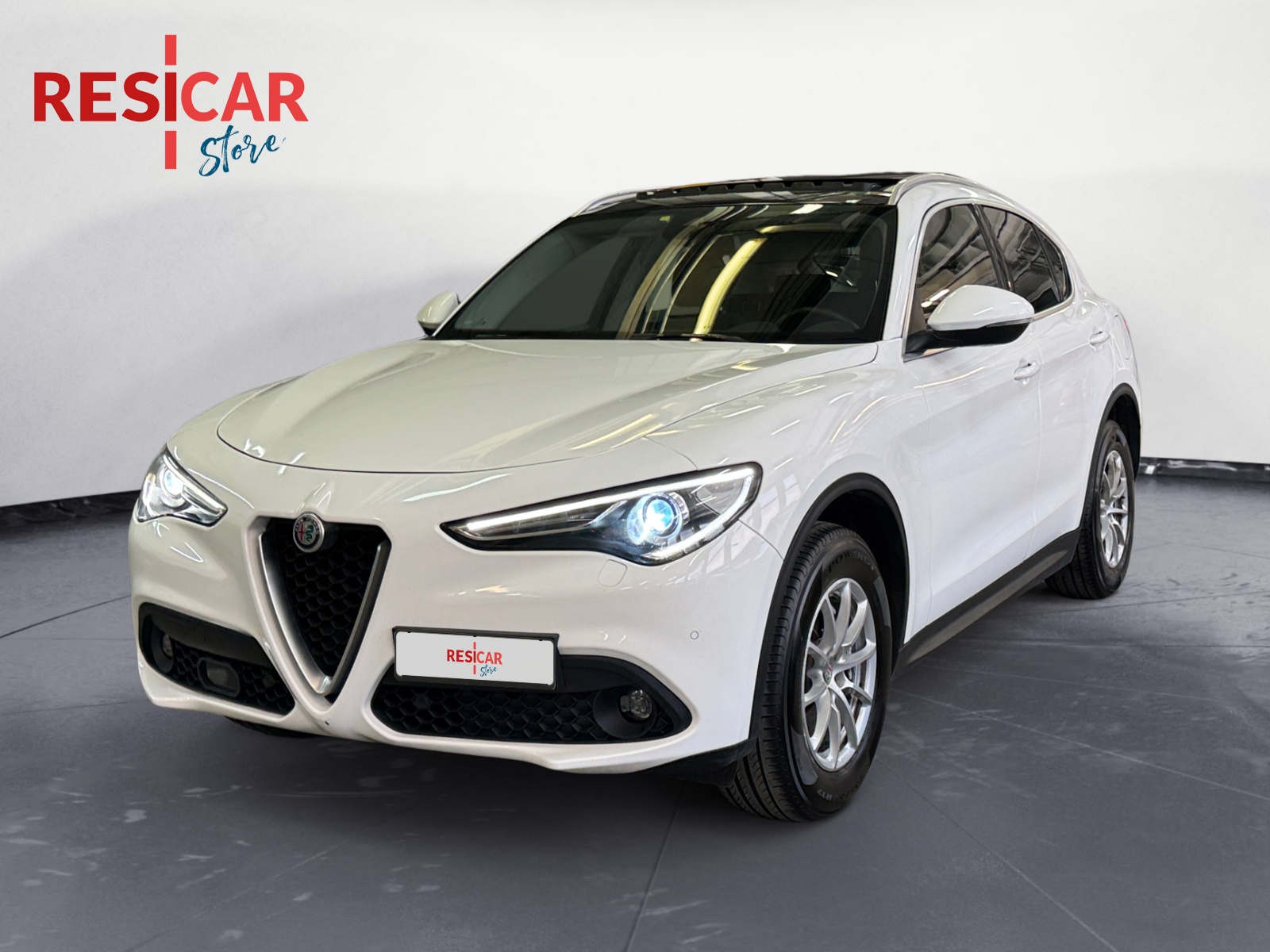 Stelvio 2.2 t Sport Tech Q4 190cv auto - immagine 3