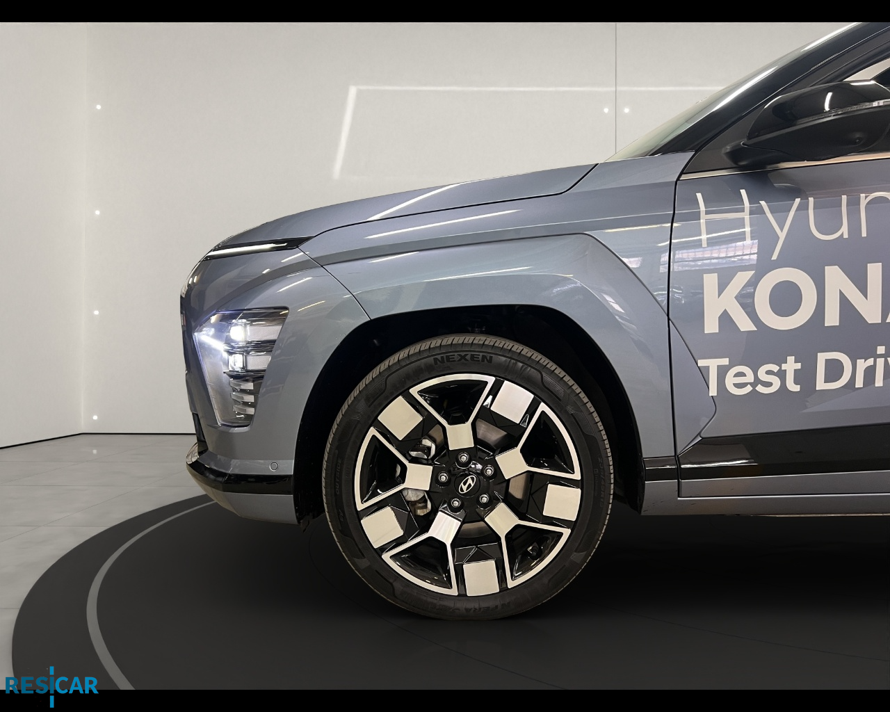 NEWKONA EV 65.4kWhXClassSE,Premium,TT - immagine 14