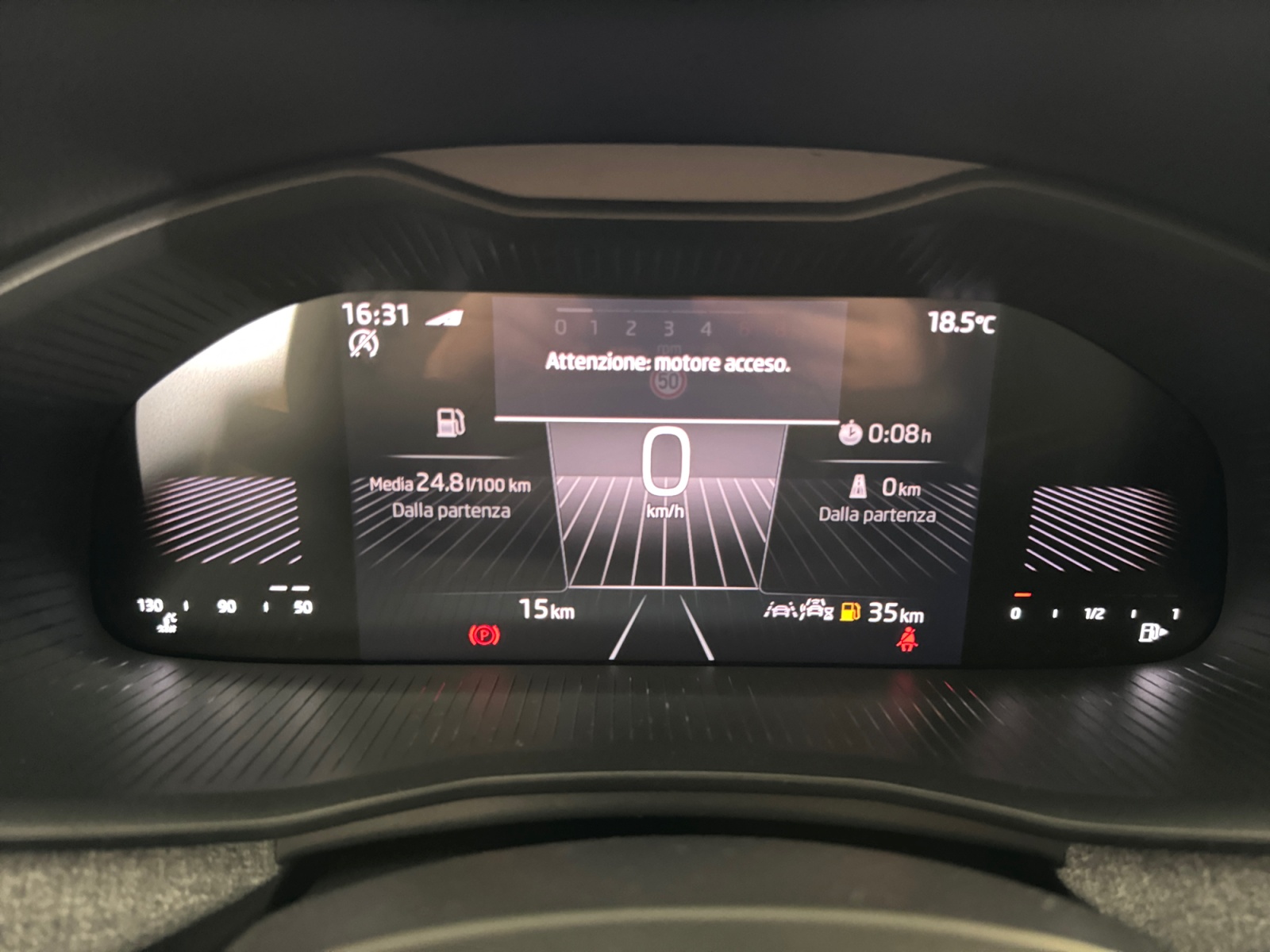 Kamiq Black Dots 1,0 TSI 85 kW (115 CV) 6 marce - manuale - immagine 8