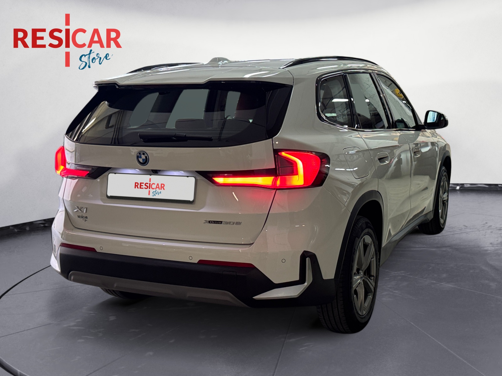 X1 xdrive 30e auto - immagine 5
