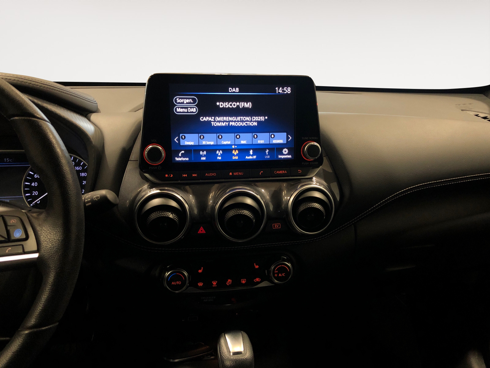 Juke 1.6 hev Tekna - immagine 10