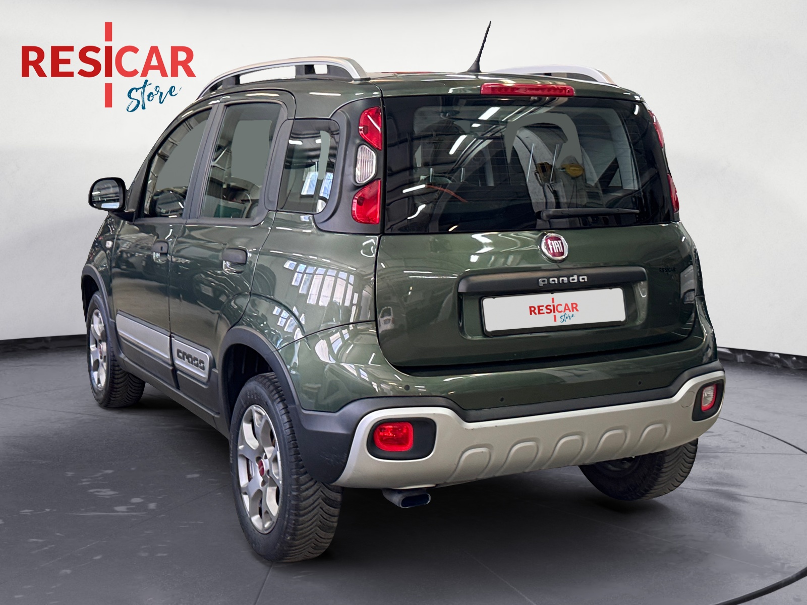 Panda 1.3 mjt 16v Cross 4x4 s&s 95cv - immagine 4