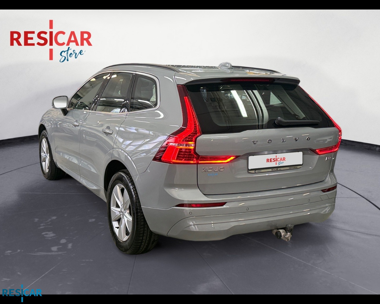 XC60 II 2022 - XC60 2.0 b4 Core auto - immagine 4