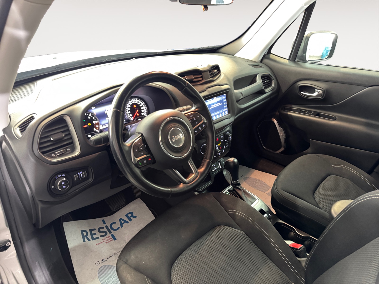 Renegade 1.6 mjt Limited 2wd 120cv ddct - immagine 6