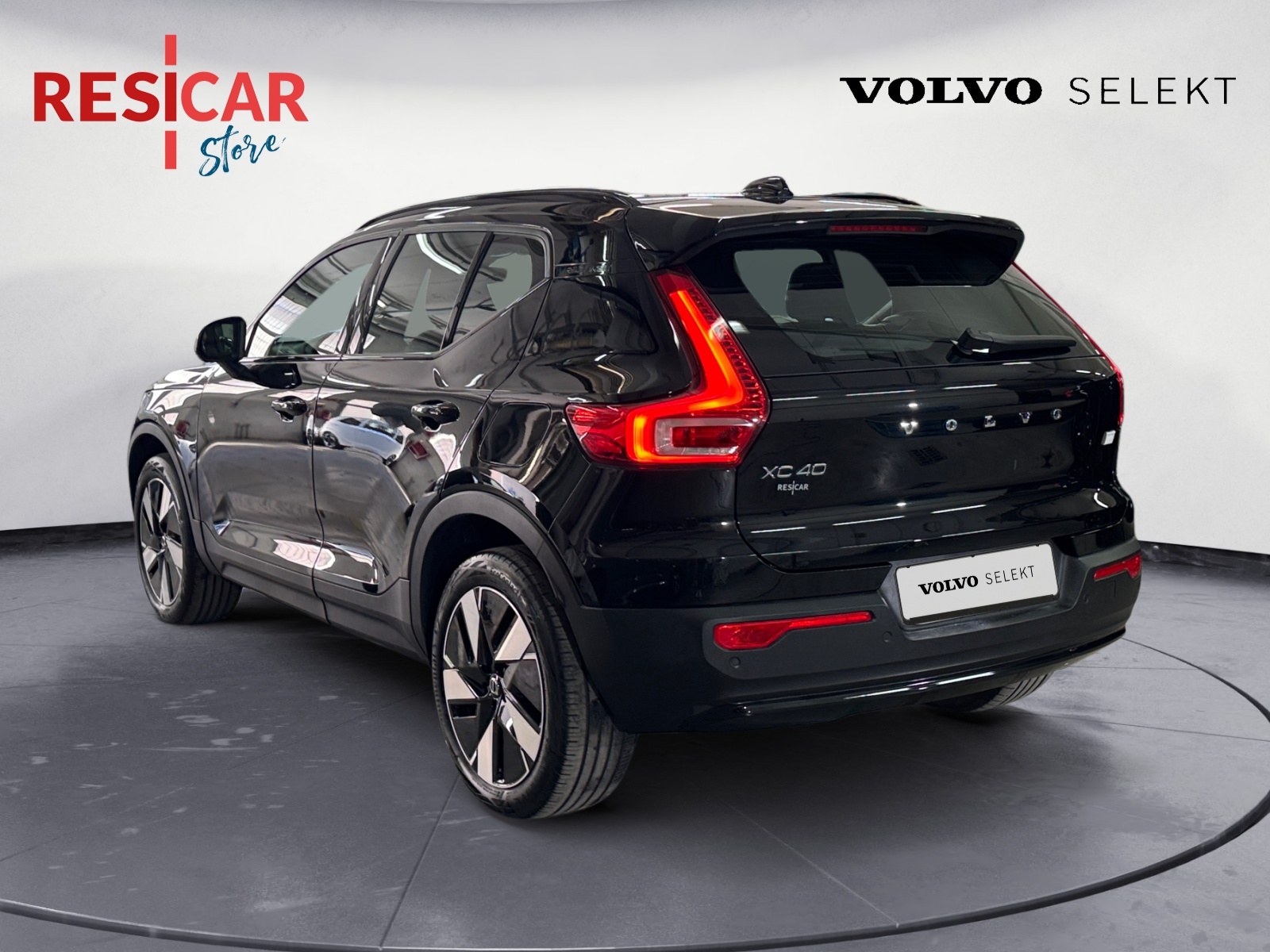 XC40 single motor Core rwd - immagine 4