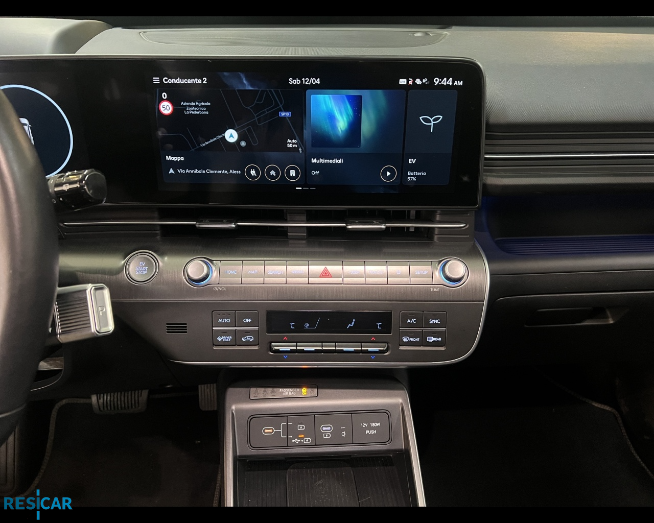 NEWKONA EV 65.4kWhXClassSE,Premium,TT - immagine 10