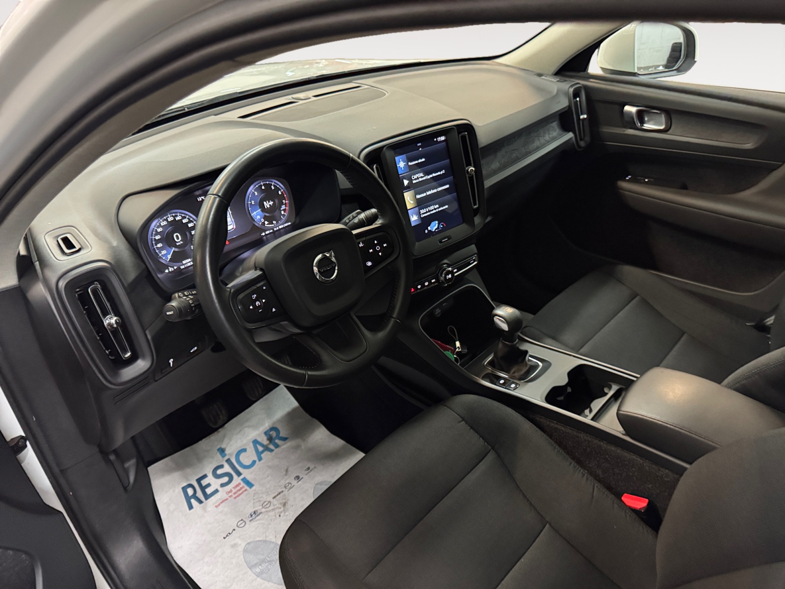 XC40 1.5 t3 156cv - immagine 6