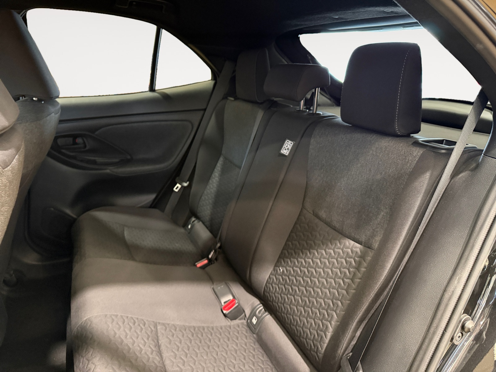 Yaris Cross 1.5h Trend fwd 116cv e-cvt - immagine 11