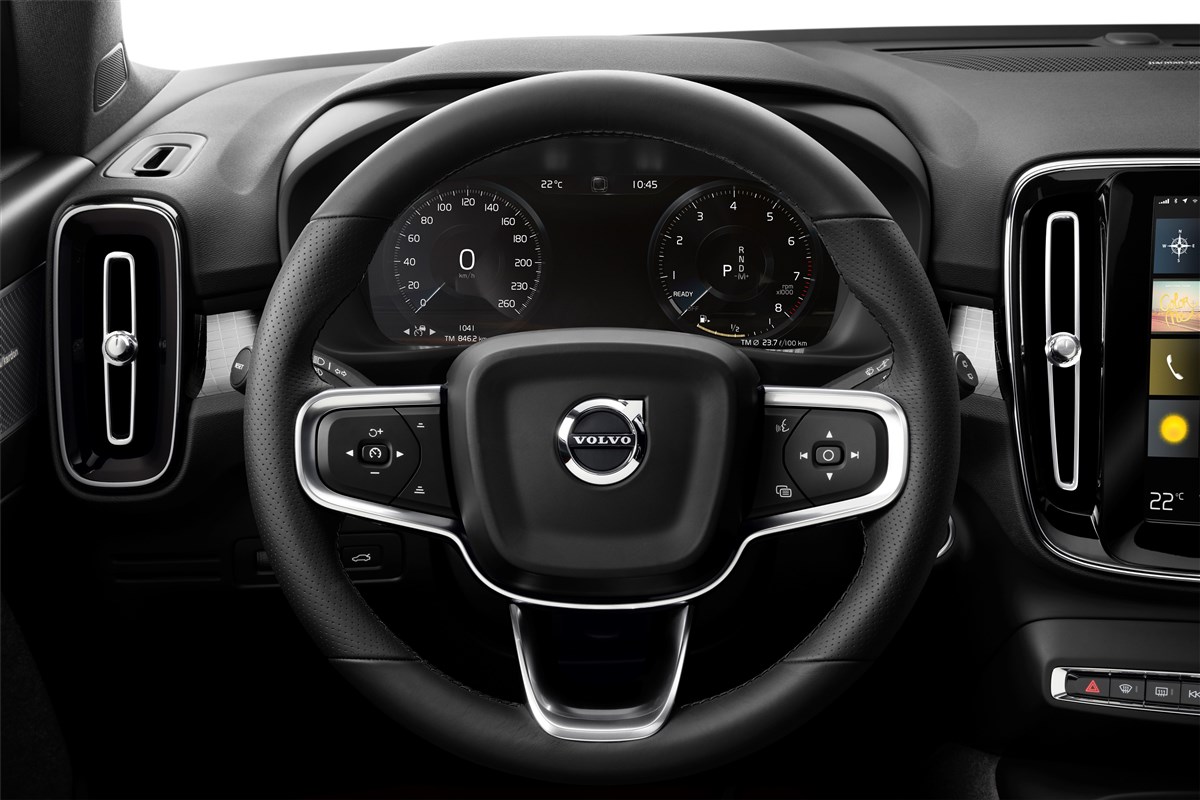 XC40 2.0 d3 R-design geartronic my20 - immagine 12