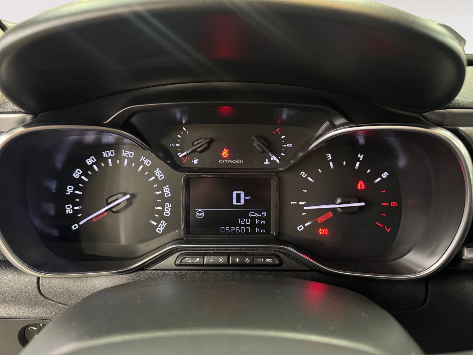 C3 1.2 puretech Shine 82cv IDONEA NEOPATENTATO - immagine 8