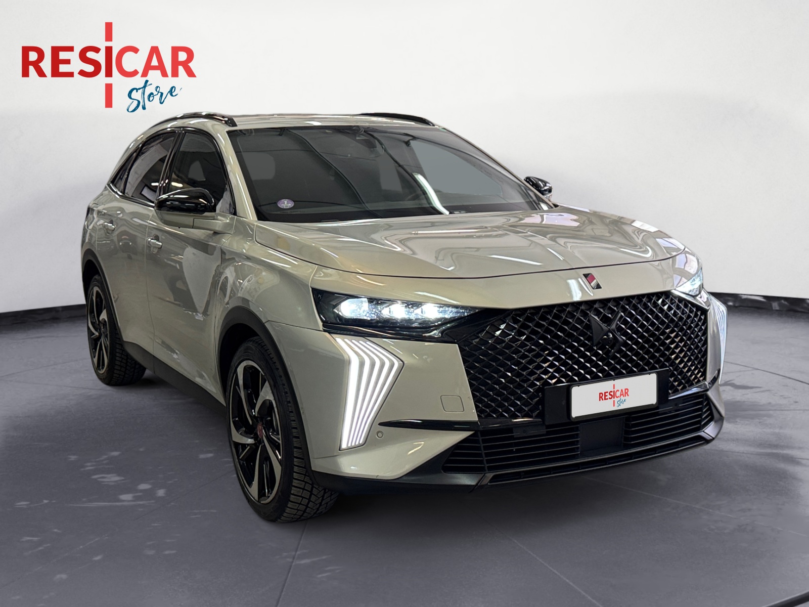 DS7 1.6 e-tense phev Performance Line 4x4 300cv auto