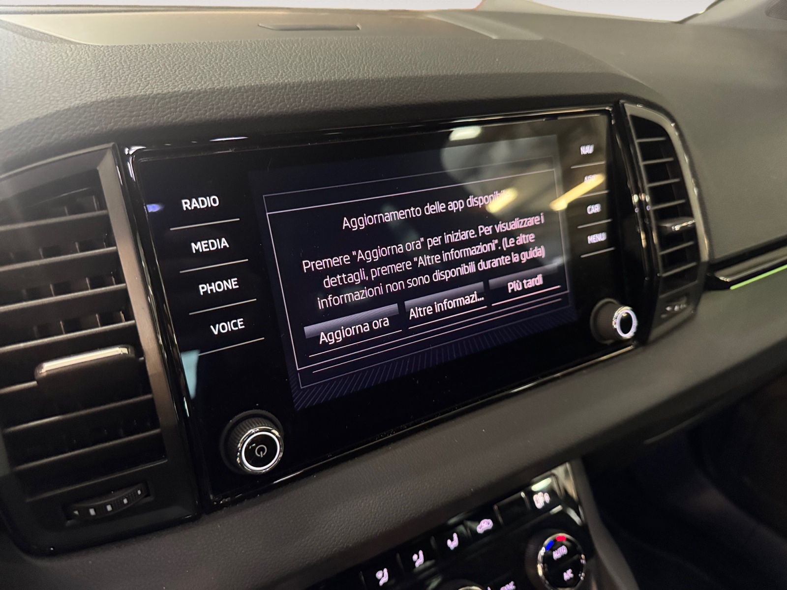 Karoq 2022 - Karoq 2.0 tdi Sportline 4x4 150cv dsg - immagine 10