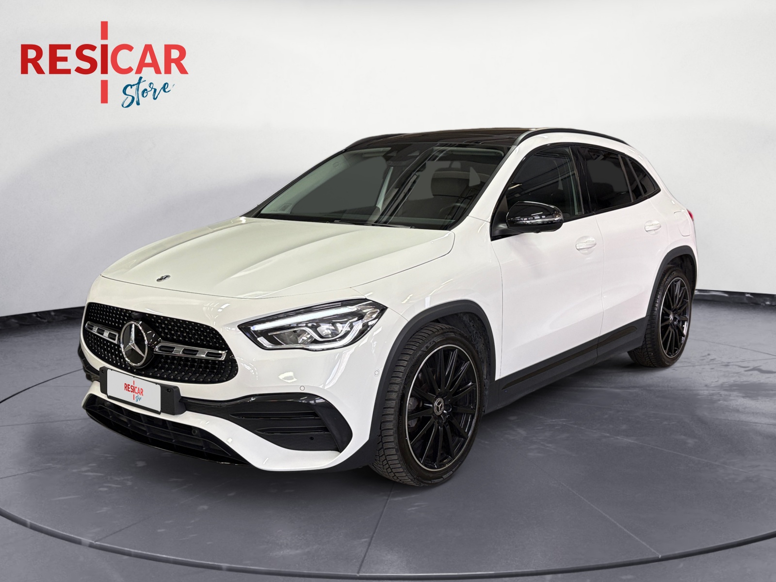 GLA 200 Premium auto - immagine 3