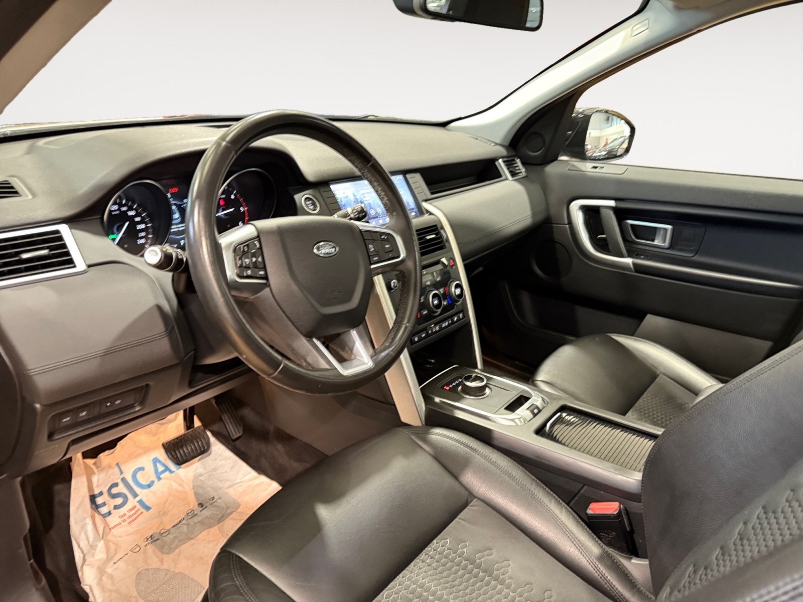Discovery Sport 2.0 td4 Pure awd 150cv auto my19 - immagine 6