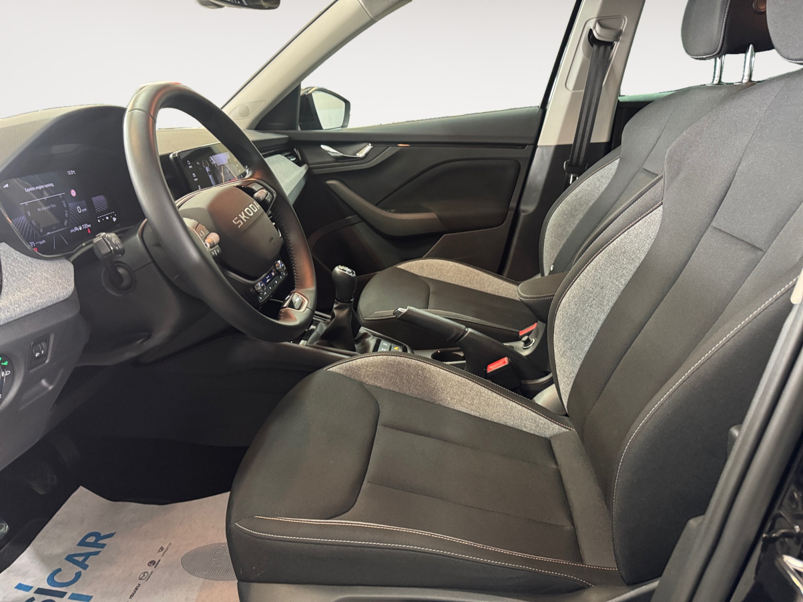 Kamiq 1.0 tsi Black Dots 95cv IVA ESPOSTA - immagine 7