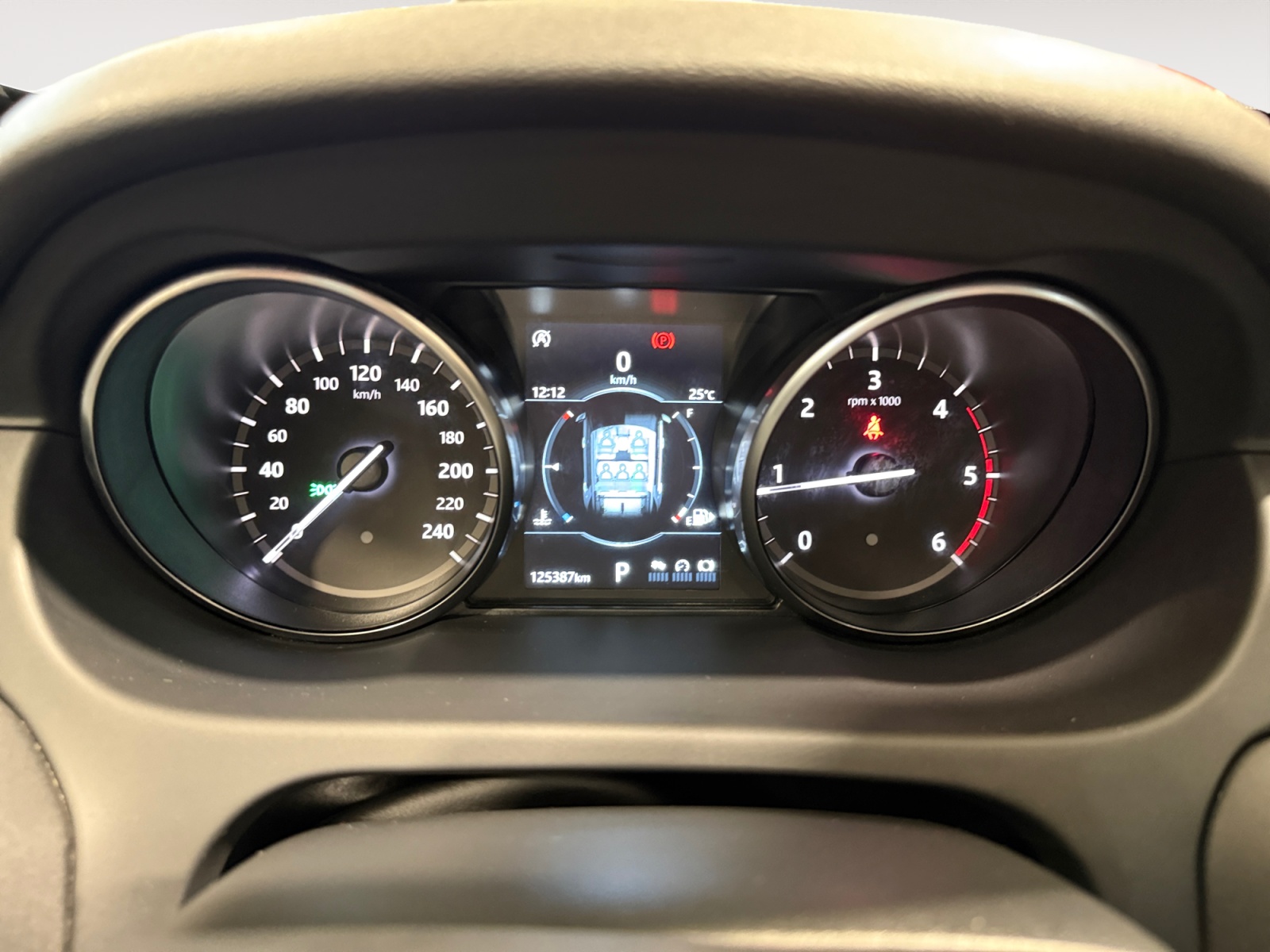 Discovery Sport 2.0 td4 Pure awd 150cv auto my19 - immagine 8