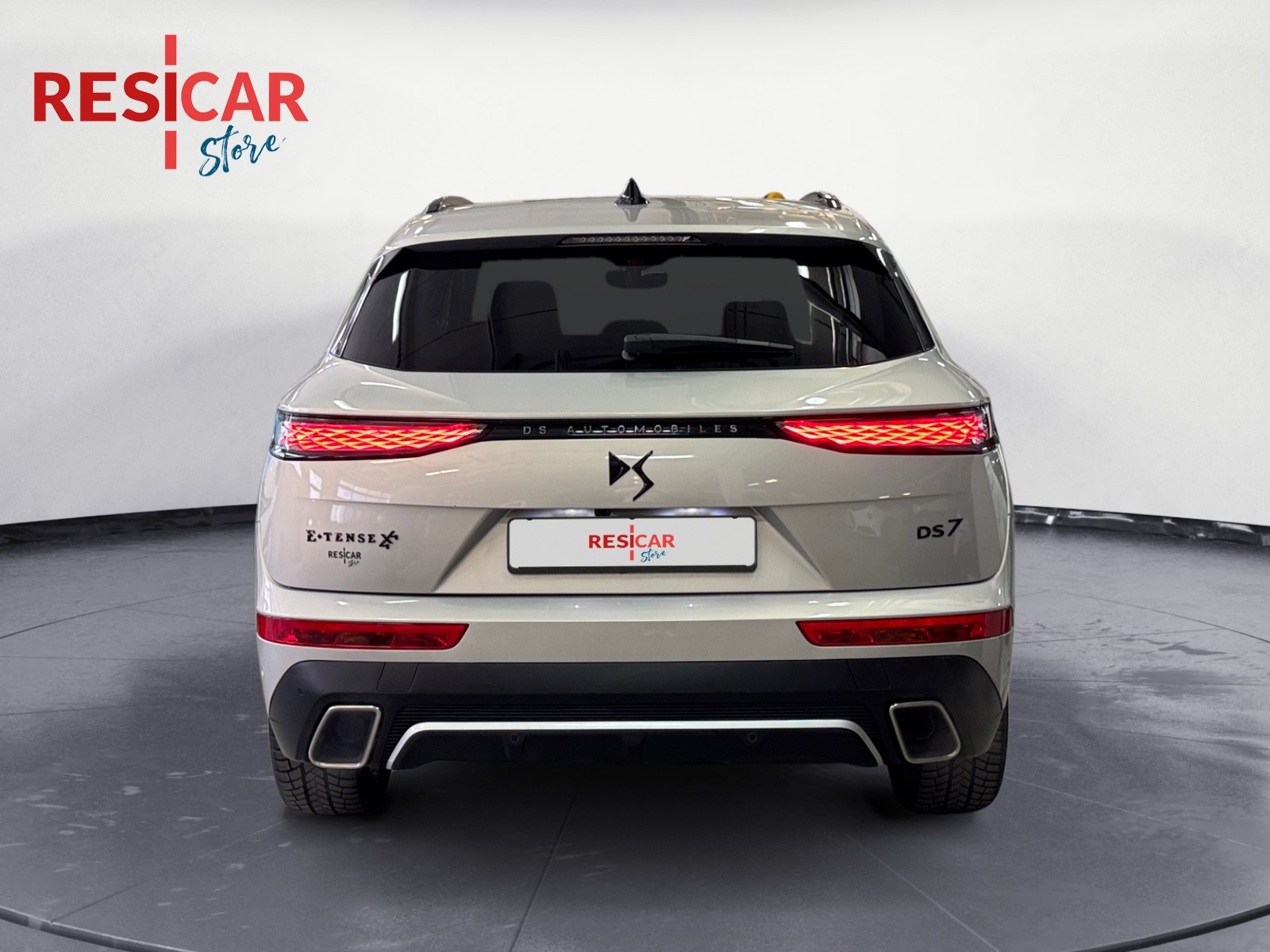 DS7 1.6 e-tense phev Performance Line 4x4 300cv auto - immagine 13