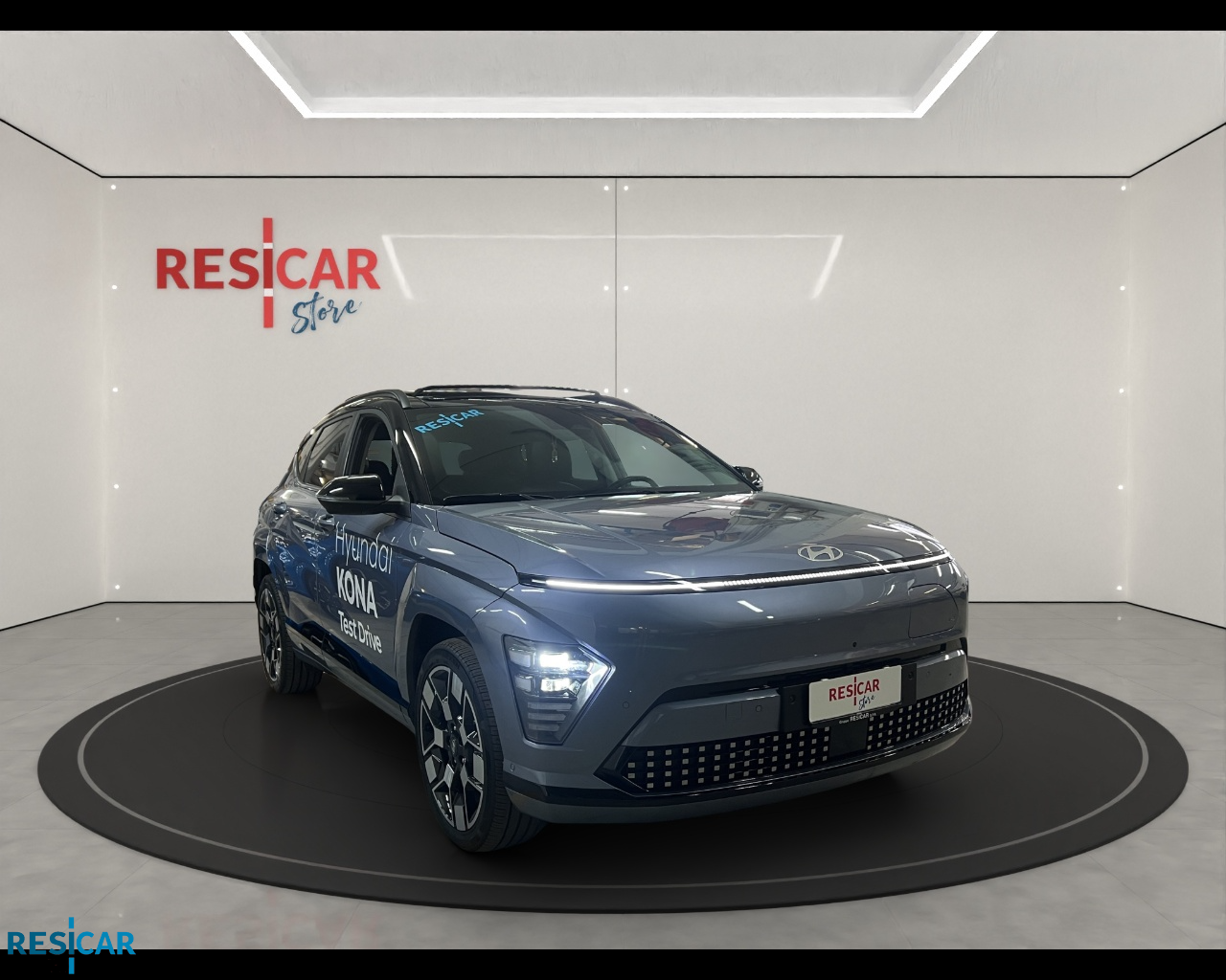 NEWKONA EV 65.4kWhXClassSE,Premium,TT