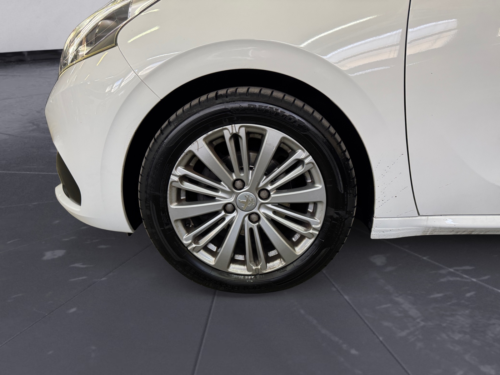 208 5p 1.6 bluehdi Allure 75cv IDONEA NEOPATENTATO - immagine 15