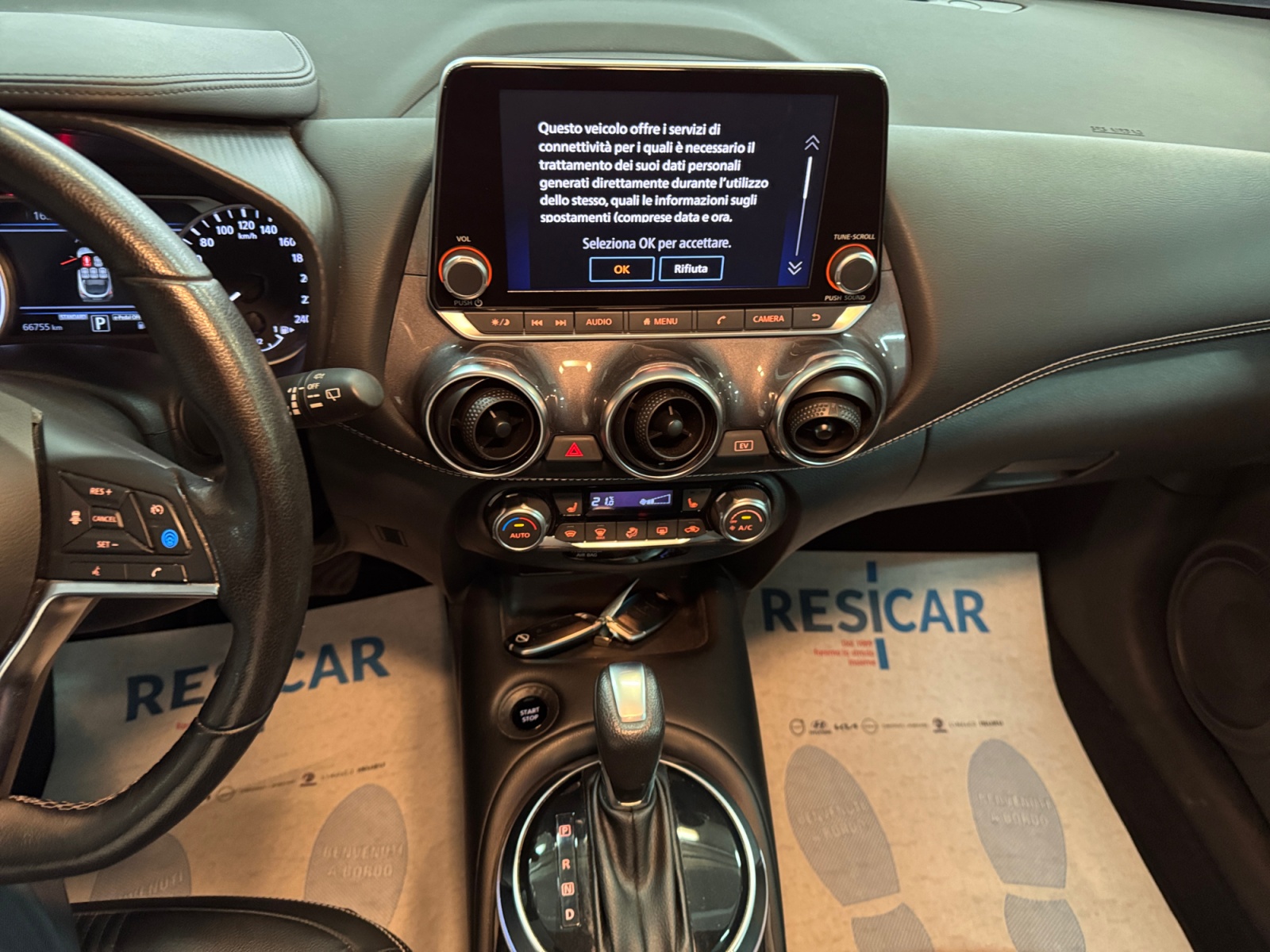 Juke 1.6 hev Tekna - immagine 9