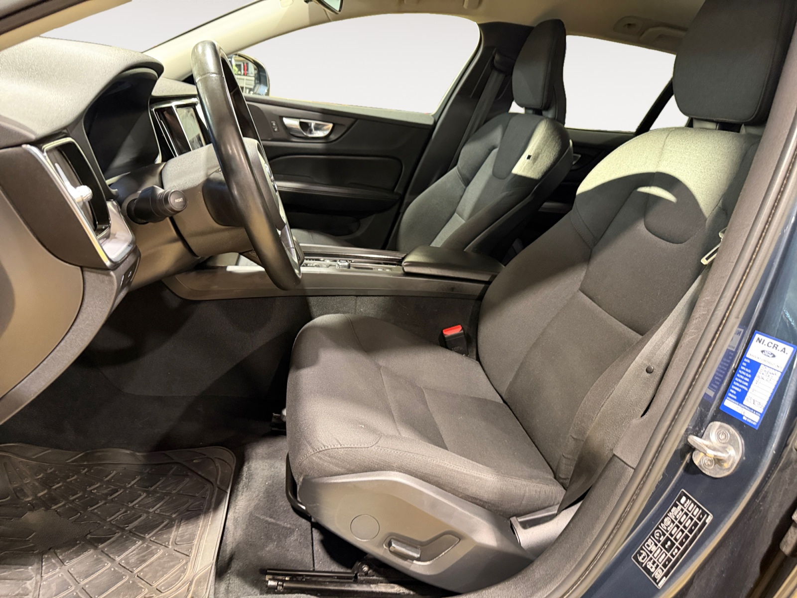 V60 II N1 2.0 B4 Essential auto - immagine 7