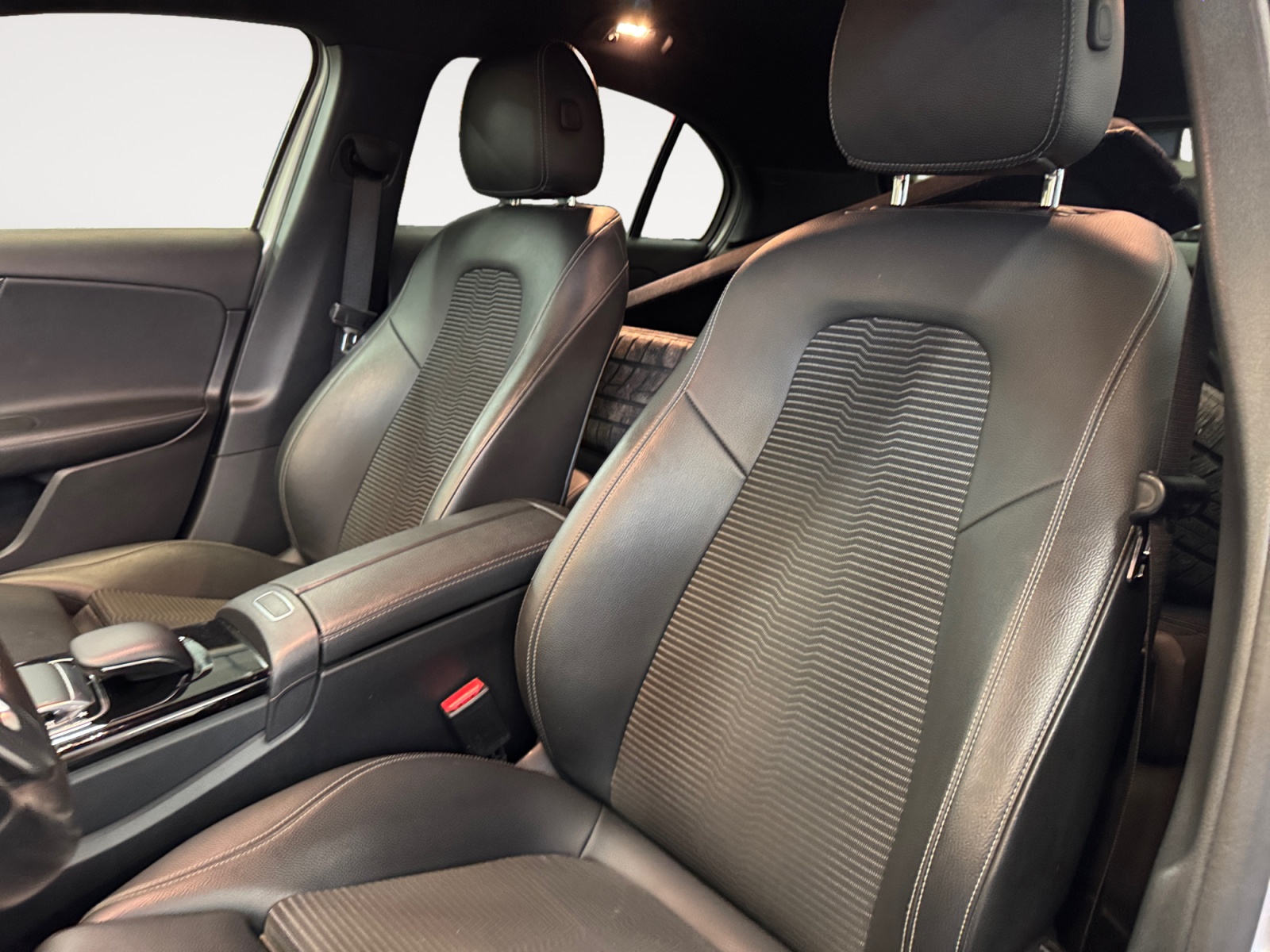 A 180 d Sport auto - immagine 11